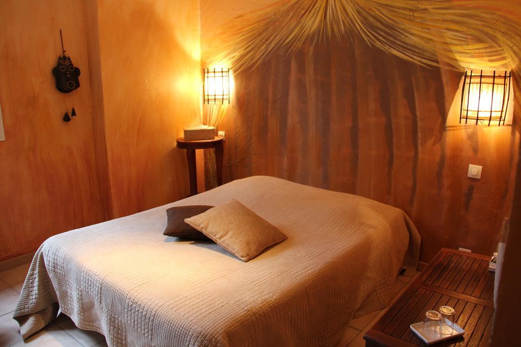 Chambres D'Hotes Domaine De Compostelle Casteide-Candau Εξωτερικό φωτογραφία
