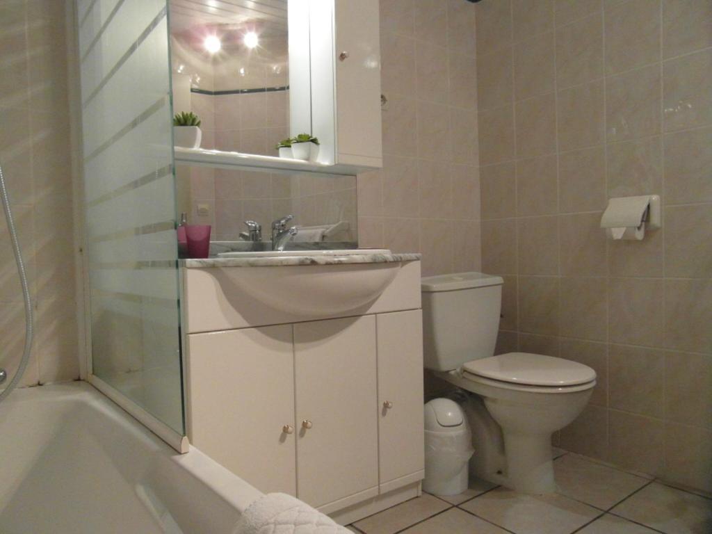 Chambres D'Hotes Domaine De Compostelle Casteide-Candau Δωμάτιο φωτογραφία