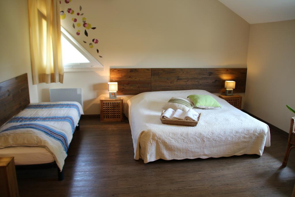 Chambres D'Hotes Domaine De Compostelle Casteide-Candau Εξωτερικό φωτογραφία