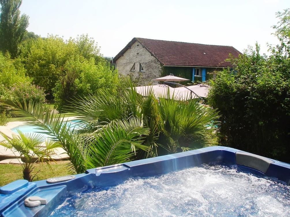 Chambres D'Hotes Domaine De Compostelle Casteide-Candau Εξωτερικό φωτογραφία