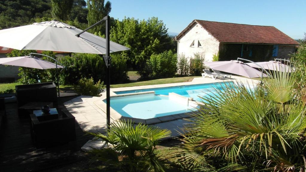 Chambres D'Hotes Domaine De Compostelle Casteide-Candau Εξωτερικό φωτογραφία