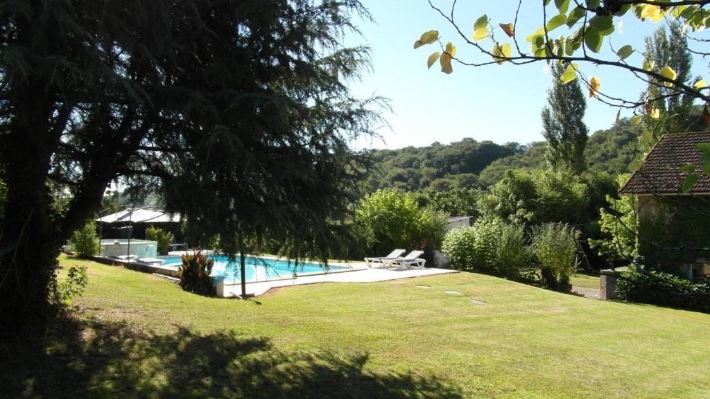 Chambres D'Hotes Domaine De Compostelle Casteide-Candau Εξωτερικό φωτογραφία