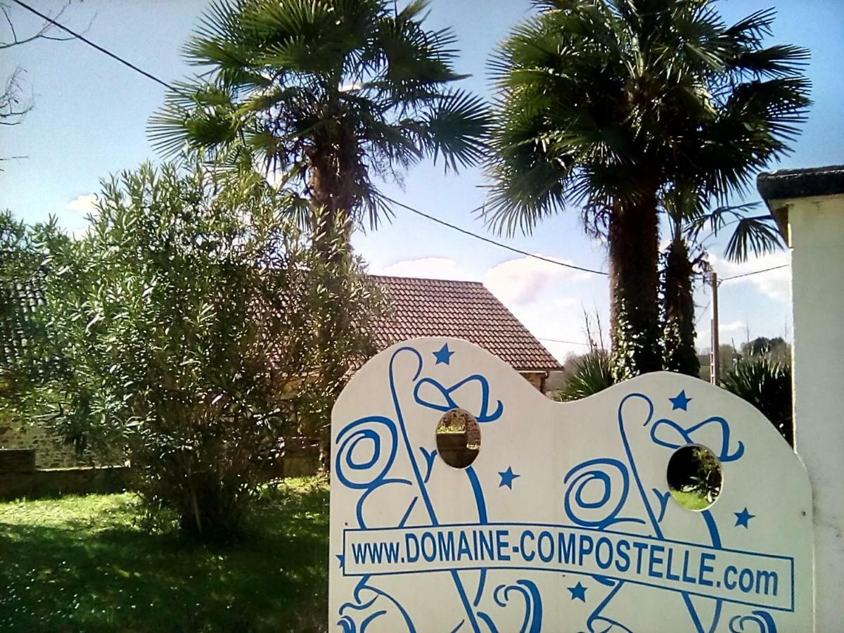 Chambres D'Hotes Domaine De Compostelle Casteide-Candau Εξωτερικό φωτογραφία